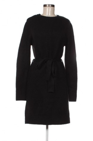 Рокля Primark, Размер M, Цвят Черен, Цена 27,99 лв.