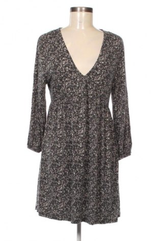 Kleid Pull&Bear, Größe L, Farbe Mehrfarbig, Preis 8,99 €