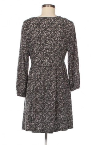 Kleid Pull&Bear, Größe L, Farbe Mehrfarbig, Preis 8,99 €