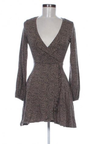 Kleid Pull&Bear, Größe S, Farbe Mehrfarbig, Preis € 17,99