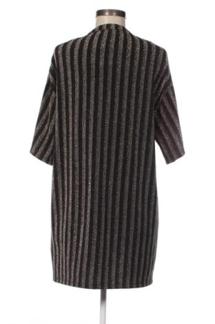 Kleid Pull&Bear, Größe S, Farbe Mehrfarbig, Preis 9,99 €