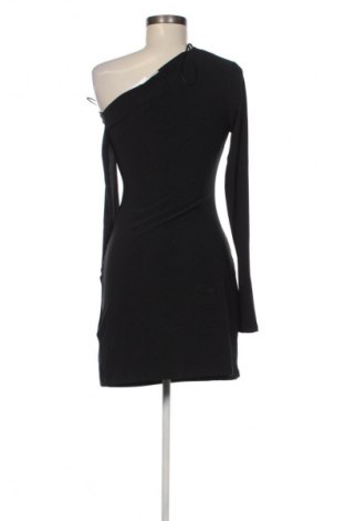 Šaty  Pull&Bear, Veľkosť M, Farba Čierna, Cena  37,95 €