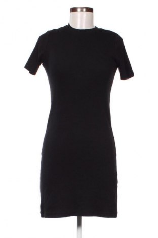 Šaty  Pull&Bear, Velikost S, Barva Černá, Cena  495,00 Kč