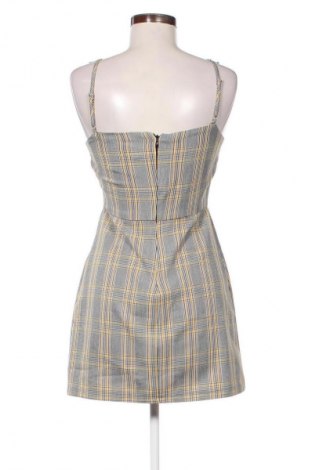 Sukienka Pull&Bear, Rozmiar M, Kolor Kolorowy, Cena 89,98 zł