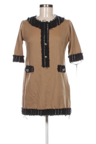 Ruha REPLICA, Méret S, Szín Bézs, Ár 16 000 Ft