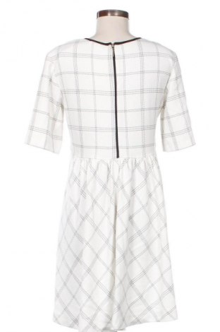 Sukienka Reserved, Rozmiar M, Kolor Kolorowy, Cena 89,71 zł