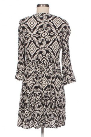 Kleid Reserved, Größe M, Farbe Mehrfarbig, Preis 19,96 €