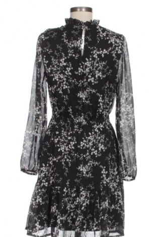 Šaty  Reserved, Velikost M, Barva Vícebarevné, Cena  496,00 Kč