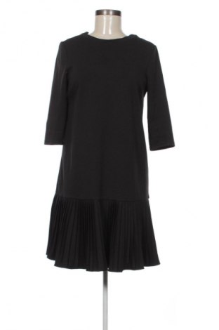 Kleid Reserved, Größe S, Farbe Schwarz, Preis € 13,99