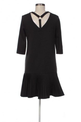 Kleid Reserved, Größe S, Farbe Schwarz, Preis € 13,99