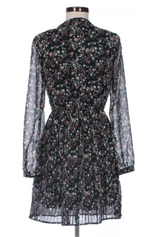 Šaty  Reserved, Velikost XS, Barva Vícebarevné, Cena  494,00 Kč