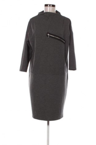 Sukienka Reserved, Rozmiar M, Kolor Szary, Cena 80,99 zł