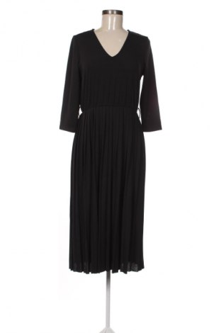 Šaty  Reserved, Veľkosť L, Farba Čierna, Cena  18,95 €