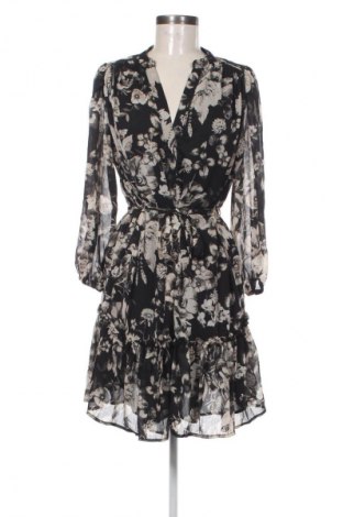 Рокля Reserved, Размер M, Цвят Многоцветен, Цена 24,99 лв.