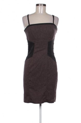 Рокля Rinascimento, Размер M, Цвят Многоцветен, Цена 82,00 лв.