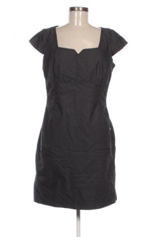 Рокля S.Oliver, Размер L, Цвят Сив, Цена 36,99 лв.