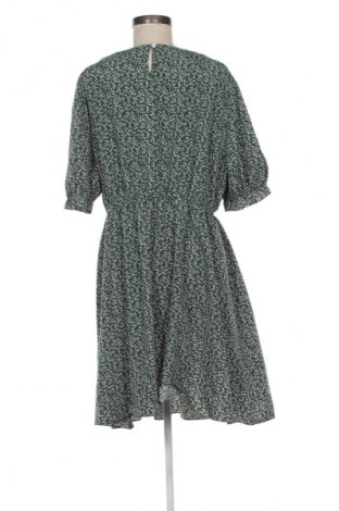 Šaty  SHEIN, Velikost XXL, Barva Vícebarevné, Cena  449,00 Kč