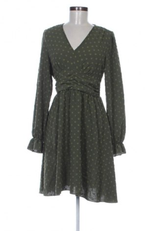 Рокля SHEIN, Размер M, Цвят Зелен, Цена 73,15 лв.