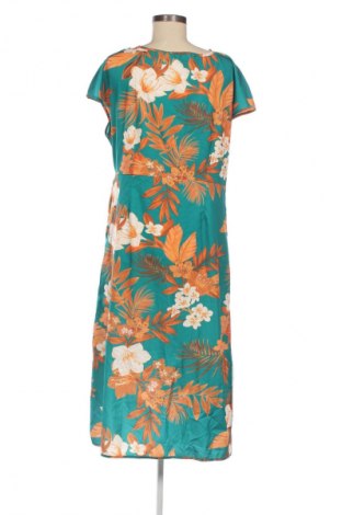 Šaty  SHEIN, Veľkosť XL, Farba Viacfarebná, Cena  20,95 €