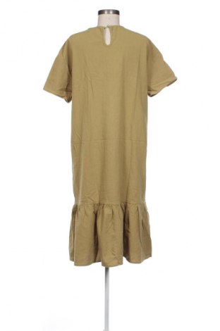 Рокля SHEIN, Размер M, Цвят Зелен, Цена 39,10 лв.