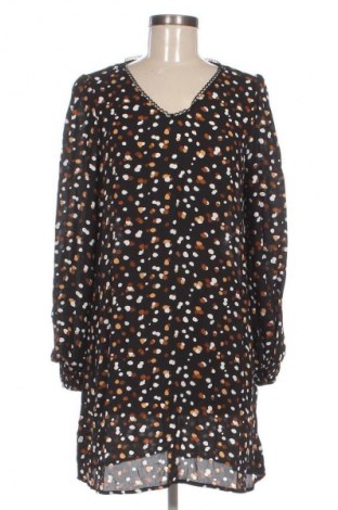 Рокля SHEIN, Размер M, Цвят Многоцветен, Цена 30,99 лв.