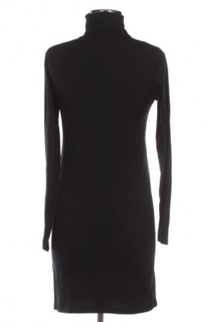 Šaty  Samsoe & Samsoe, Velikost M, Barva Černá, Cena  4 449,00 Kč