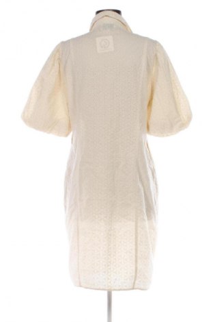 Šaty  Second Female, Velikost XL, Barva Béžová, Cena  939,00 Kč