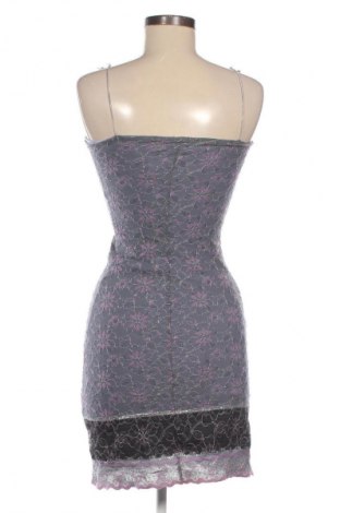 Kleid Select, Größe M, Farbe Mehrfarbig, Preis 19,96 €