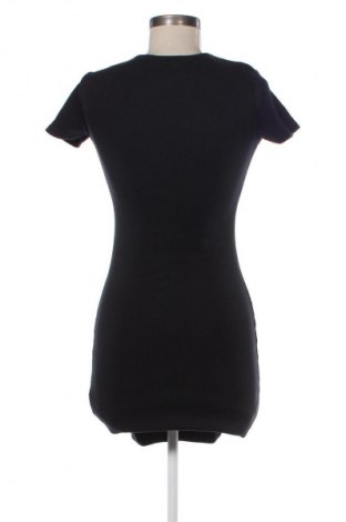 Šaty  Sinsay, Velikost S, Barva Černá, Cena  494,00 Kč