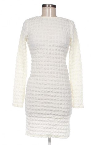 Šaty  Sinsay, Velikost M, Barva Krémová, Cena  419,00 Kč