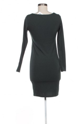 Kleid Sinsay, Größe M, Farbe Grün, Preis € 6,99