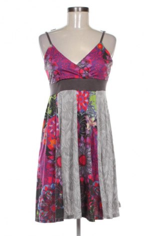 Sukienka Smash, Rozmiar M, Kolor Kolorowy, Cena 89,71 zł