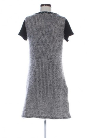 Sukienka Smash, Rozmiar M, Kolor Kolorowy, Cena 89,66 zł