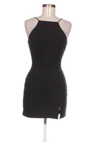 Kleid Stradivarius, Größe S, Farbe Schwarz, Preis 13,62 €