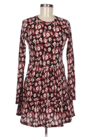 Kleid Stradivarius, Größe S, Farbe Mehrfarbig, Preis 9,99 €