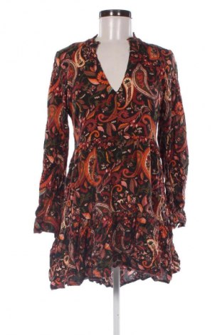 Kleid Stradivarius, Größe S, Farbe Mehrfarbig, Preis 11,99 €