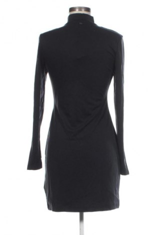 Šaty  Superdry, Veľkosť L, Farba Čierna, Cena  65,95 €