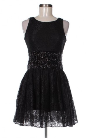 Ruha T.a.t.u., Méret M, Szín Fekete, Ár 7 828 Ft