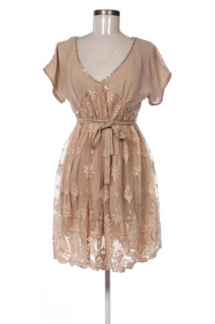 Рокля TWINSET, Размер S, Цвят Бежов, Цена 152,99 лв.