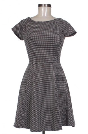 Sukienka Tally Weijl, Rozmiar M, Kolor Kolorowy, Cena 31,99 zł