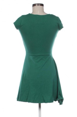 Kleid Terranova, Größe M, Farbe Grün, Preis 11,99 €