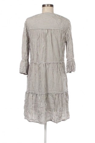 Kleid Tom Tailor, Größe M, Farbe Mehrfarbig, Preis 15,99 €