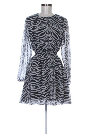 Šaty  Trendyol, Velikost M, Barva Vícebarevné, Cena  608,00 Kč