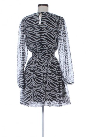 Šaty  Trendyol, Velikost M, Barva Vícebarevné, Cena  608,00 Kč