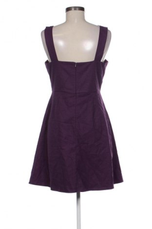 Kleid Trendyol, Größe M, Farbe Lila, Preis 22,99 €