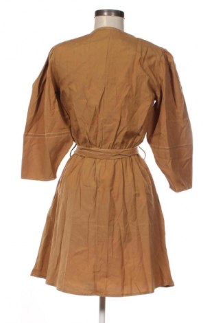 Рокля Trendyol, Размер S, Цвят Кафяв, Цена 45,99 лв.