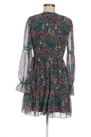 Sukienka Trendyol, Rozmiar M, Kolor Kolorowy, Cena 110,07 zł