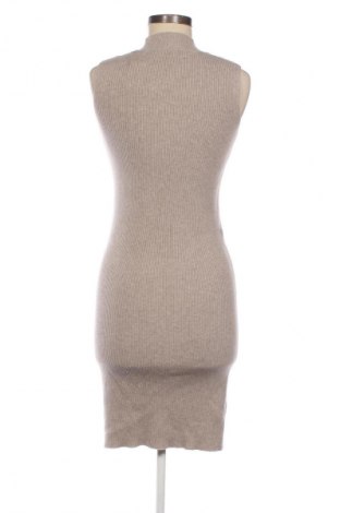 Рокля Unbranded, Размер M, Цвят Бежов, Цена 35,99 лв.