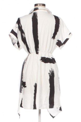 Sukienka Unbranded, Rozmiar M, Kolor Kolorowy, Cena 61,20 zł