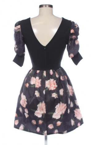 Šaty  Unbranded, Velikost M, Barva Vícebarevné, Cena  496,00 Kč